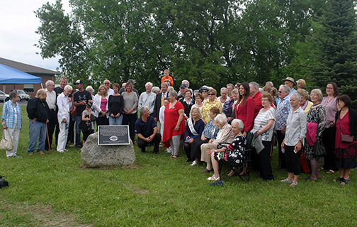 Dunrobin and District Women’s Institute members, WI members from far and wide, the Younghusband family, friends and supporters pose for a photo with the new plaque at the 100th anniversary of the institute in 2018. Photo by Jake Davies