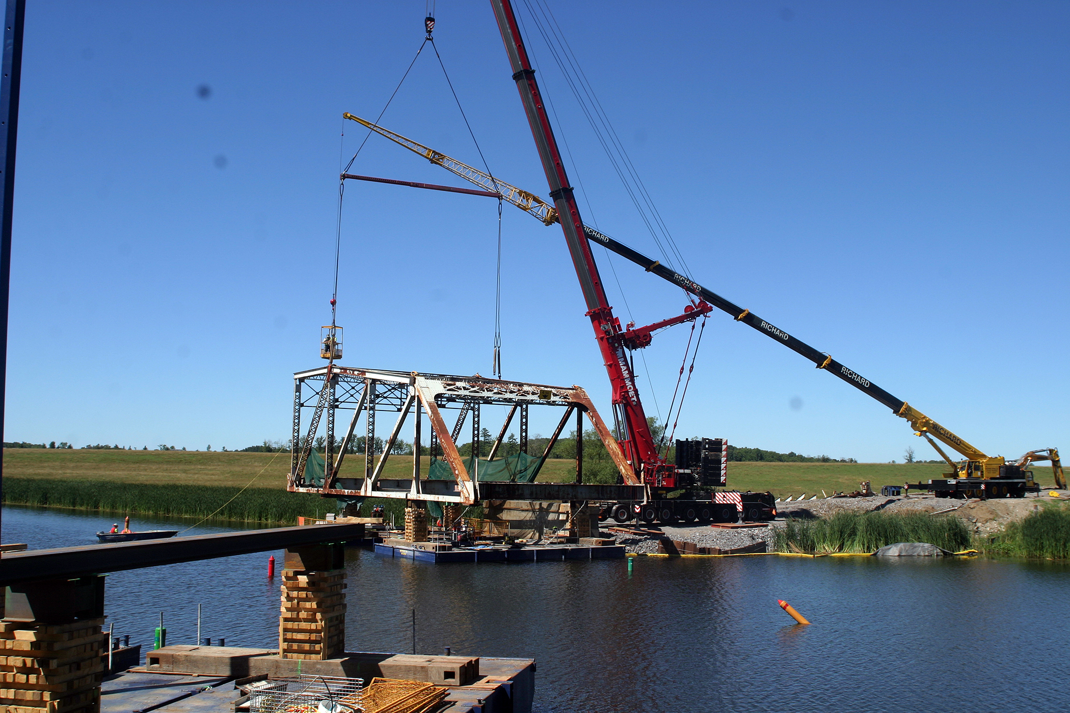 The new bridge is expected to be completed in the fall of 2019. Photo by Jake Davies