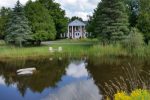 Windsong Manor Bed & Breakfast