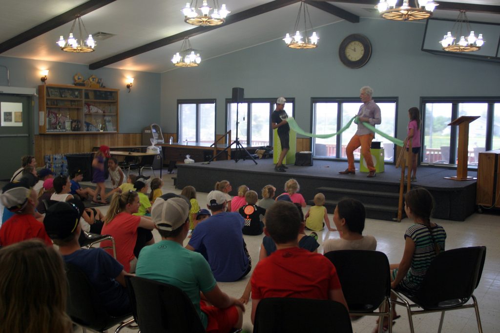 Magician Chris Pilsworth had a full house to entertain Saturday morning. Photo by Jake Davies