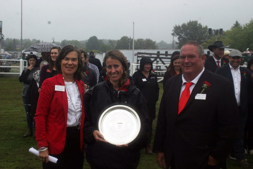 The Wallace Armstrong Memorial Award, in memory of Wallace Armstrong, is presented to someone who exemplifies agricultural awareness through leadership and enthusiastic involvement and has enriched the lives of exhibitors, local fairs and communities and is sponsored by the Arnprior Region Federation of Agriculture. This year the Wallace Armstrong Award went to past president Jolene Dixon. Photo by Jake Davies