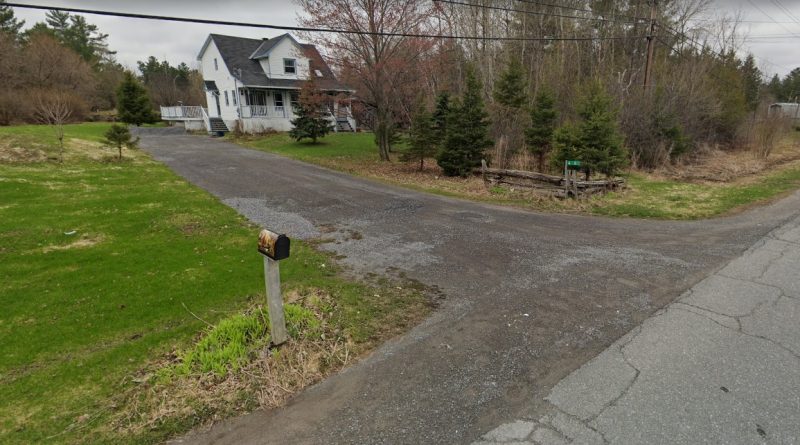 Denis Potvin and Andrew, strangers united, rescued two boys and two dogs from this home which was the scene of a fire yesterday evening. Courtesy Google Street View