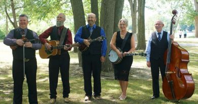The band CR5 Bluegrass