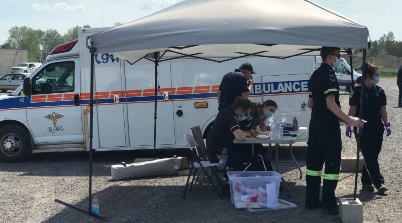 Renfrew County paramedics operate a mobile COVID-19 testing centre.