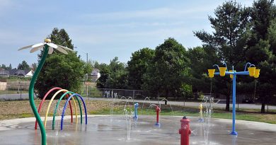 A photo of the Carp splash park.