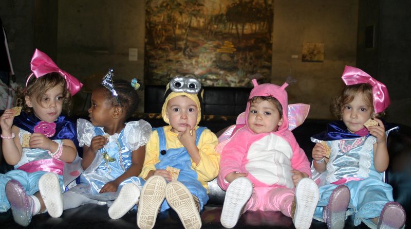 A photo of toddlers in Hallowe'en costumes.