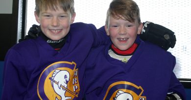A photo of two WCOHL players.