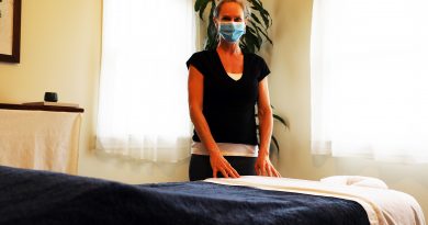 A photo of Amy Courtney in her clinic.
