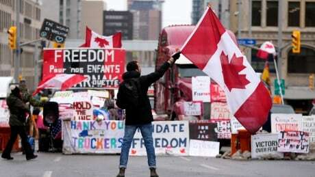 A photo of the ongoing protest in Ottawa.