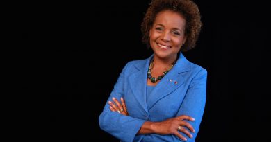 A photo of Michaëlle Jean.