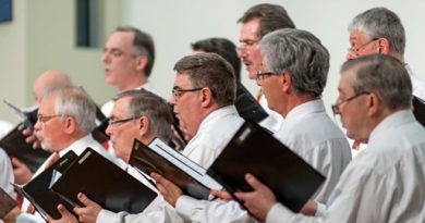 A photo of the chorus in action.