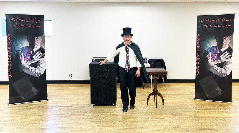 A magician on his set.