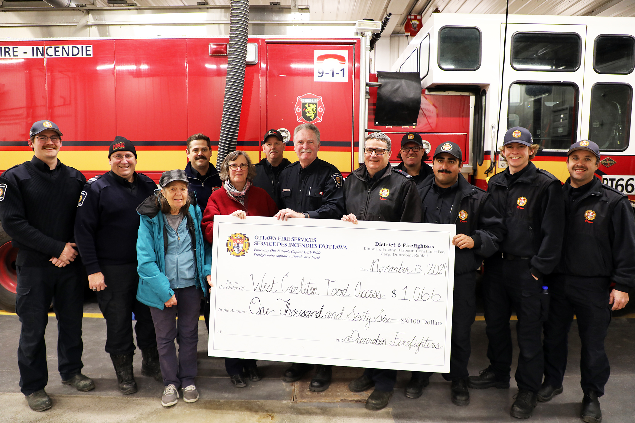 Dunrobin firefighters donate to WCFAC