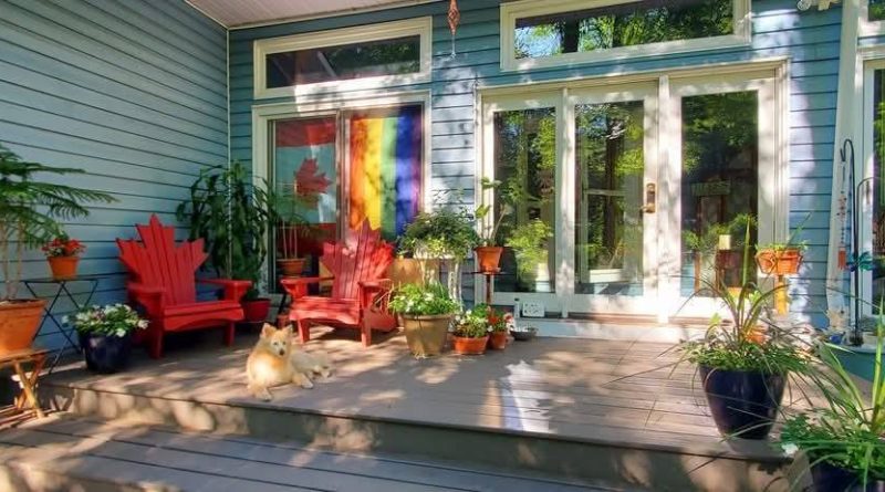 A photo of a back deck.