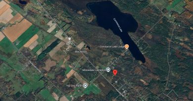 A map of Dunrobin Road.