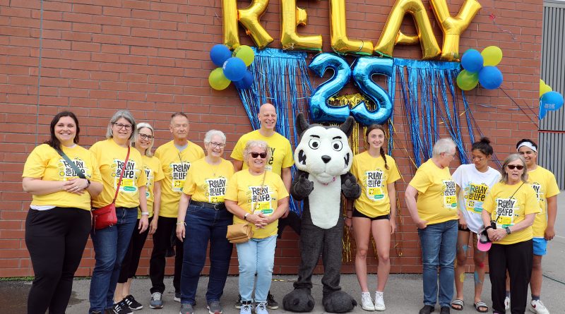A group photo of cancer survivors.