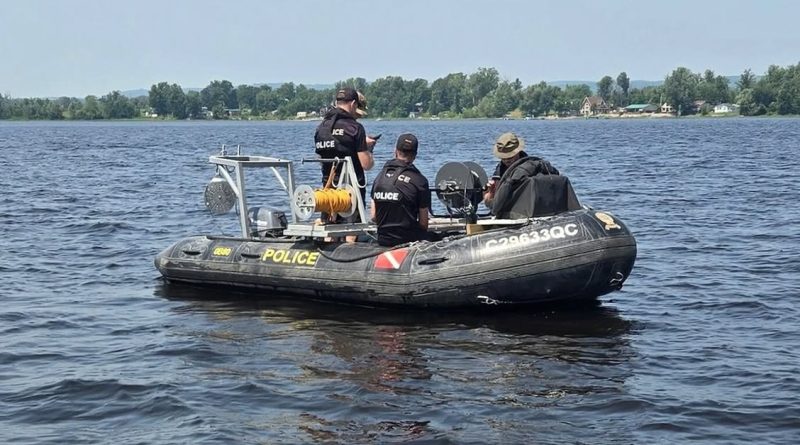 A photo of a police boat.