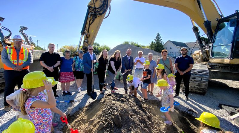A photo of a groundbreaking ceremony.