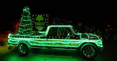 A photo of a Santa Claus parade float.