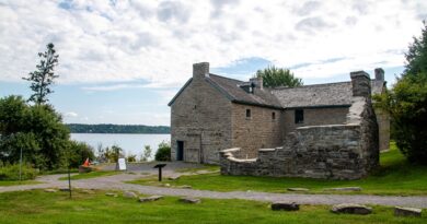 A photo of an historic building.