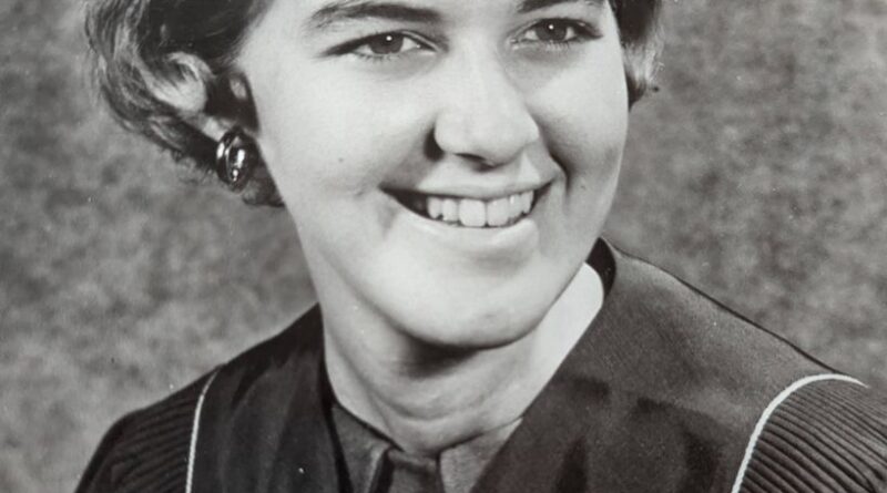 Carolyn Ruth Thomas